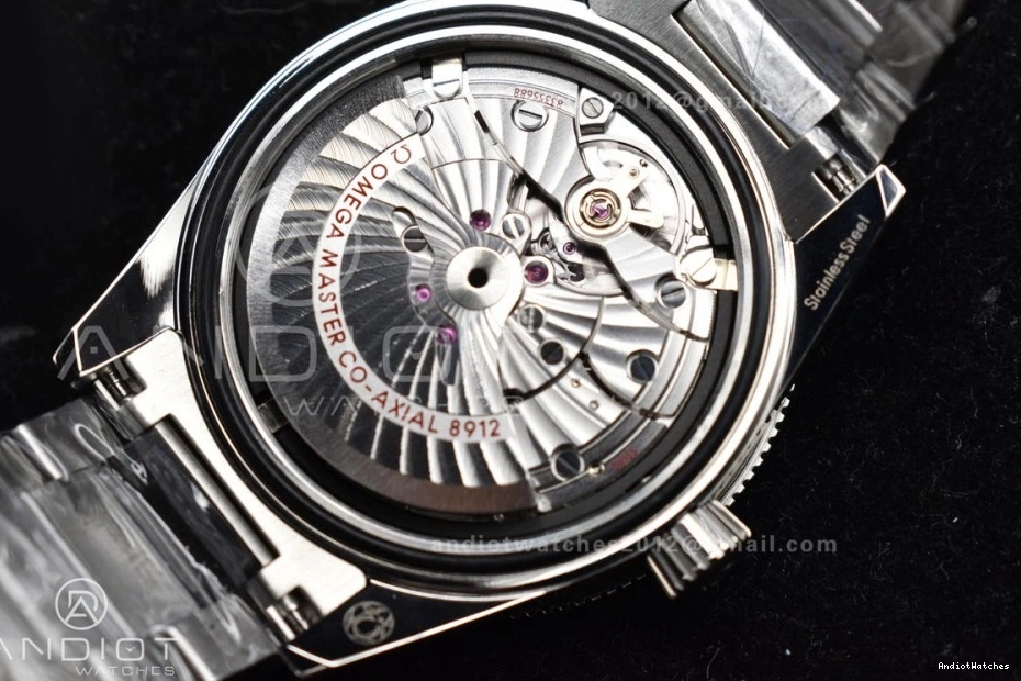 300 on 1060 Tailored A8912 Dial Heritage SS Seamaster Clone VSF Black Super Best 1:1 Edition Bracelet 0503